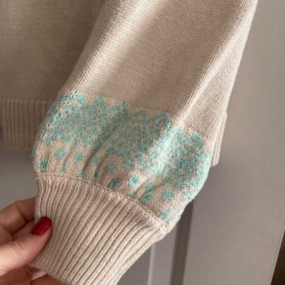 Crown and Ivy women’s  large petite sweater - Picture 2 of 10